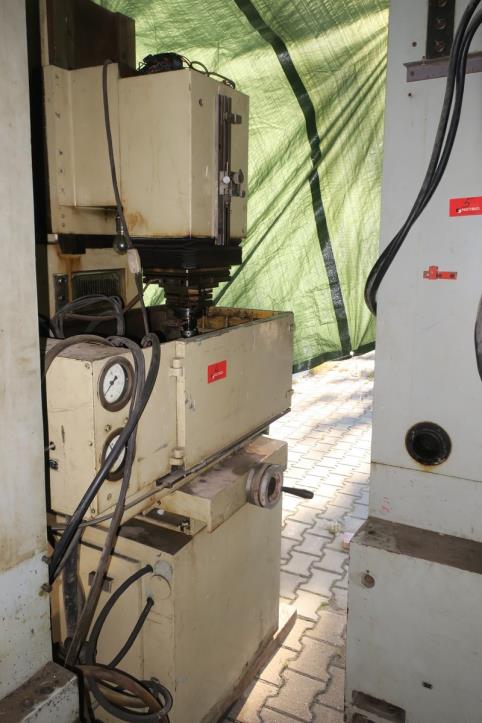 Machines pour le travail du métal-1